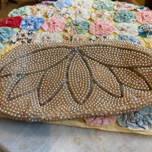 Beaded clutch